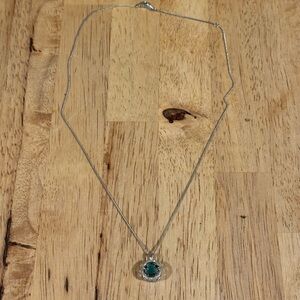 Elegant Sterling Silver Necklace with Emerald and diamond pendant